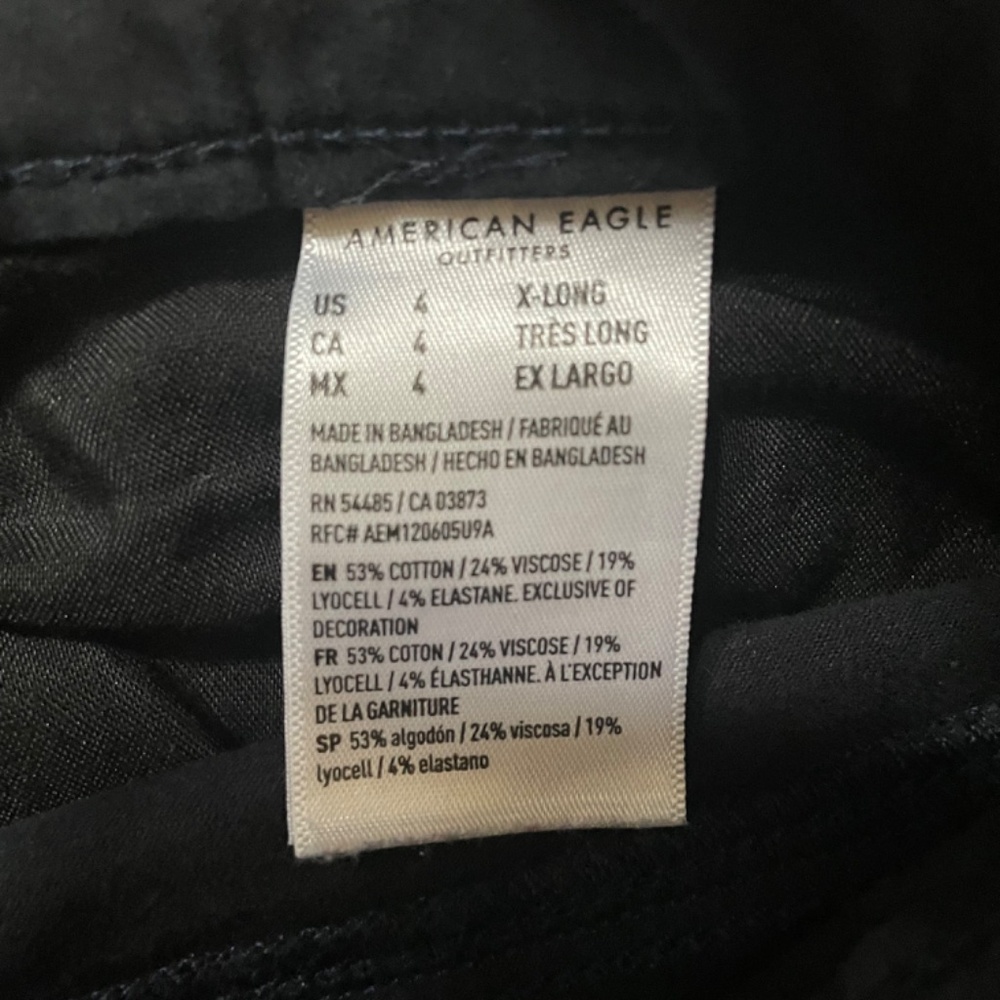 American Eagle Black Jeans - Picture 2 of 4